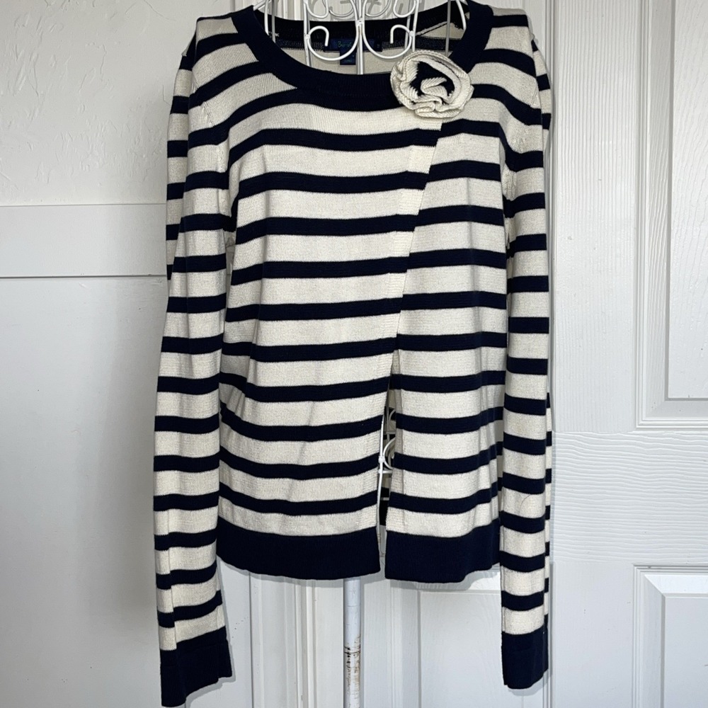 Boden Sweater Cardigan Nautical‎ Stripe Ivory Navy 1 Snap Coastal Flower Accent